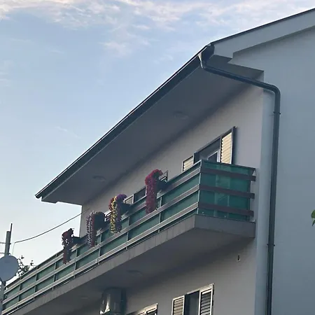 Deluxe Mimi With A Free Parking Space * Viskovo