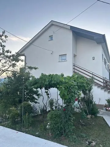 Deluxe Mimi With A Free Parking Space Apartman